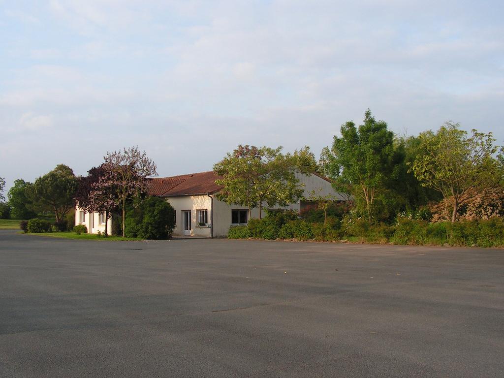 Le Bois Joli Hotel Massais Luaran gambar